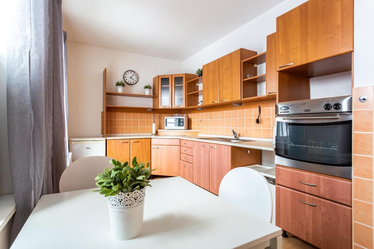 Bozi Dar 95 Apartment Екстериор снимка